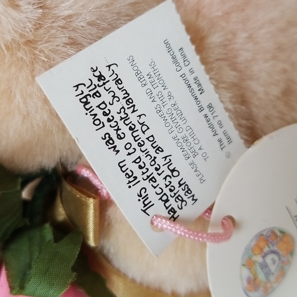 Super Cute Forever Friends Bear with Rose Banquet 6" - Picture 4 of 7